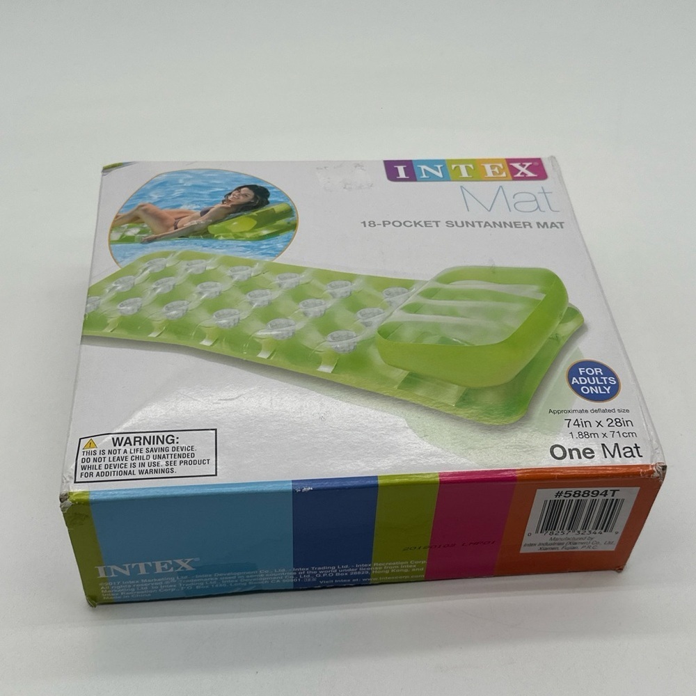 Intex 18-Pocket Suntanner Mat 74 x 28". New In Box.